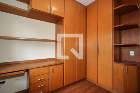 Casa à venda com 200m², 4 quartos e 5 vagas Casa à venda com 200m², 4 quartos e 5 vagasQuarto 3