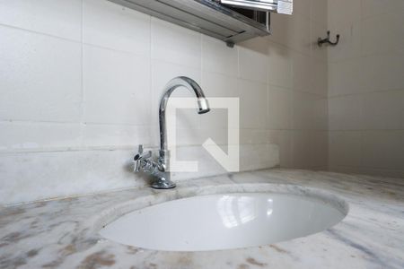 Casa à venda com 200m², 4 quartos e 5 vagas Casa à venda com 200m², 4 quartos e 5 vagasBanheiro