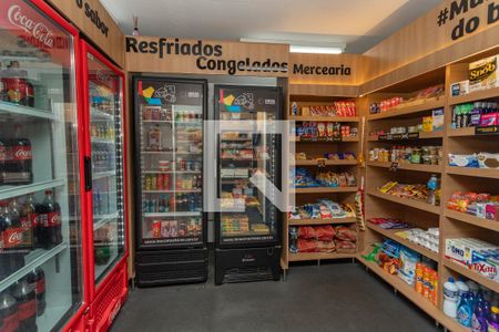 Apartamento para alugar com 54m², 2 quartos e 1 vaga Apartamento para alugar com 54m², 2 quartos e 1 vagaMinimercado
