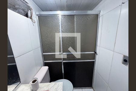 Banheiro de casa à venda com 3 quartos, 300m² em Santos Dumont, São Leopoldo