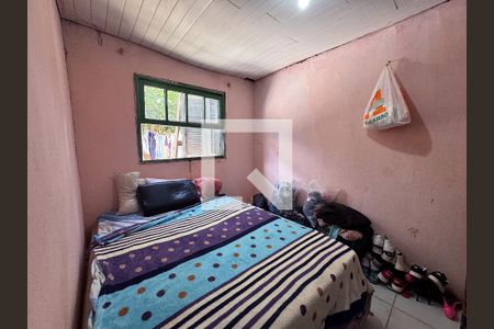 Casa à venda com 300m², 3 quartos e 2 vagas Casa à venda com 300m², 3 quartos e 2 vagasQuarto 2