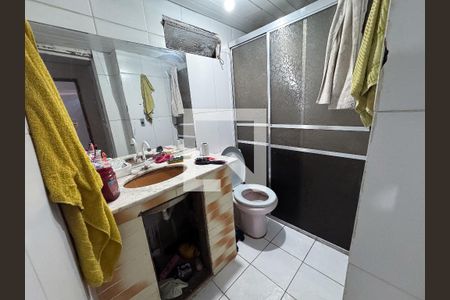 Casa à venda com 300m², 3 quartos e 2 vagas Casa à venda com 300m², 3 quartos e 2 vagasBanheiro