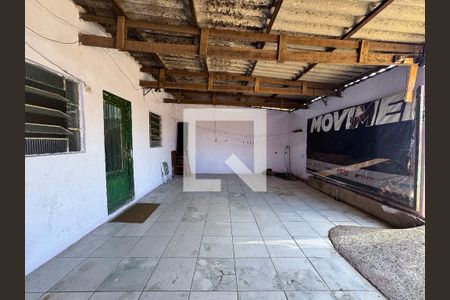 Casa à venda com 300m², 3 quartos e 2 vagas Casa à venda com 300m², 3 quartos e 2 vagasÁrea Externa