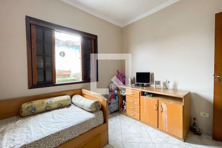 Casa à venda com 247m², 3 quartos e 4 vagas Casa à venda com 247m², 3 quartos e 4 vagasQuarto 2