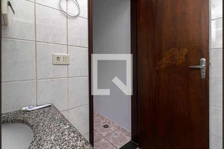 Casa de condomínio à venda com 95m², 3 quartos e 1 vaga Casa de condomínio à venda com 95m², 3 quartos e 1 vagabanheiro na suíte 2