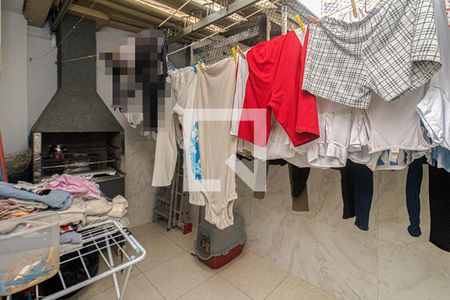 Casa de condomínio à venda com 95m², 3 quartos e 1 vaga Casa de condomínio à venda com 95m², 3 quartos e 1 vagaespaço reservado para a churrasqueira e área de serviço