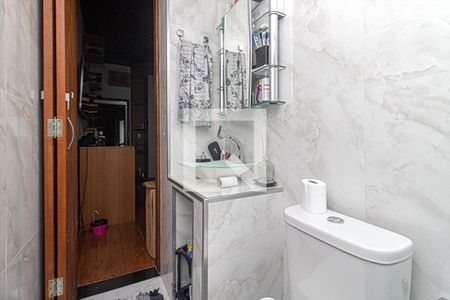 Casa de condomínio à venda com 95m², 3 quartos e 1 vaga Casa de condomínio à venda com 95m², 3 quartos e 1 vagabanheiro na suíte 1