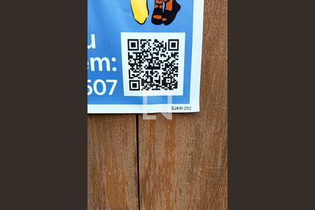 Casa à venda com 852m², 4 quartos e 6 vagas Casa à venda com 852m², 4 quartos e 6 vagasplaquinha BJWA-282