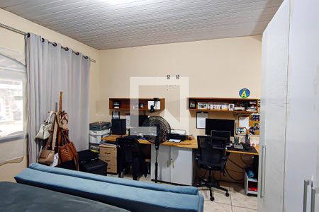 Casa à venda com 852m², 4 quartos e 6 vagas Casa à venda com 852m², 4 quartos e 6 vagasquarto 1