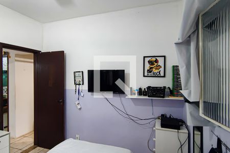 Casa à venda com 852m², 4 quartos e 6 vagas Casa à venda com 852m², 4 quartos e 6 vagasquarto 2