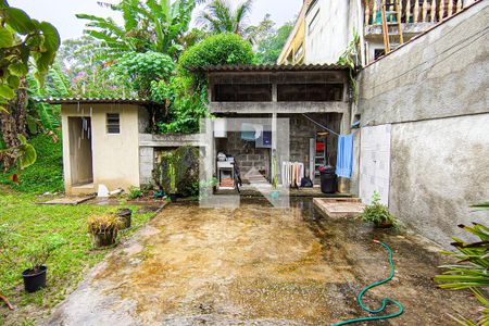 Casa à venda com 852m², 4 quartos e 6 vagas Casa à venda com 852m², 4 quartos e 6 vagasquintal - terreno