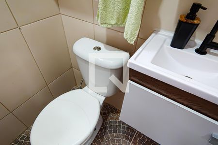 Casa à venda com 852m², 4 quartos e 6 vagas Casa à venda com 852m², 4 quartos e 6 vagasterraço - lavabo