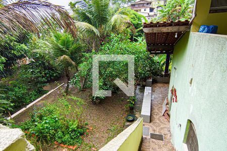 Casa à venda com 852m², 4 quartos e 6 vagas Casa à venda com 852m², 4 quartos e 6 vagasterraço - vista