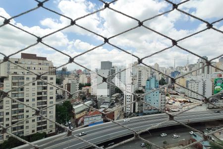 Apartamento à venda com 109m², 2 quartos e sem vaga Apartamento à venda com 109m², 2 quartos e sem vagaSala