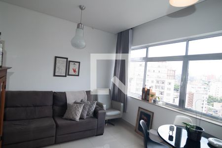 Apartamento à venda com 109m², 2 quartos e sem vaga Apartamento à venda com 109m², 2 quartos e sem vagaSala