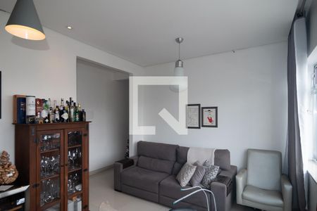 Apartamento à venda com 109m², 2 quartos e sem vaga Apartamento à venda com 109m², 2 quartos e sem vagaSala