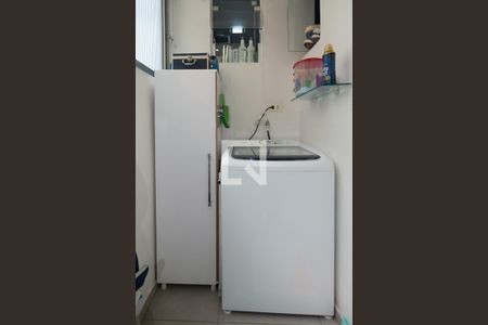 Apartamento à venda com 109m², 2 quartos e sem vaga Apartamento à venda com 109m², 2 quartos e sem vagaÁrea de Serviço