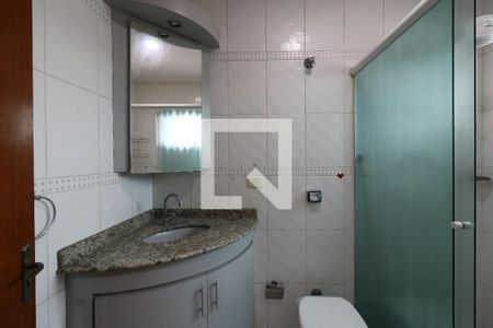 Casa à venda com 193m², 3 quartos e 4 vagasBanheiro Piso Superior
