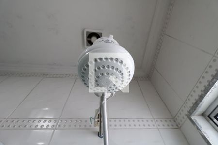 Casa à venda com 193m², 3 quartos e 4 vagasBanheiro Piso Superior - Chuveiro