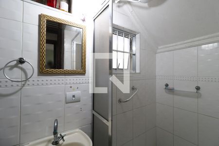 Casa à venda com 193m², 3 quartos e 4 vagasBanheiro Piso Inferior