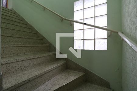 Casa à venda com 193m², 3 quartos e 4 vagasEscada