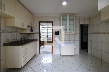 Casa à venda com 193m², 3 quartos e 4 vagasCozinha