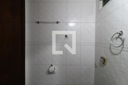 Casa à venda com 193m², 3 quartos e 4 vagasBanheiro Piso Inferior