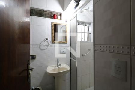 Casa à venda com 193m², 3 quartos e 4 vagasBanheiro Piso Inferior