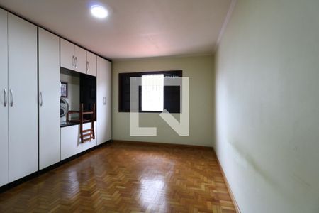 Casa à venda com 193m², 3 quartos e 4 vagasQuarto 3