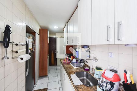 Apartamento à venda com 104m², 2 quartos e 1 vagaCozinha