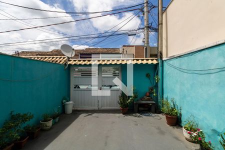 Casa à venda com 129m², 3 quartos e 1 vaga Casa à venda com 129m², 3 quartos e 1 vagaQuintal
