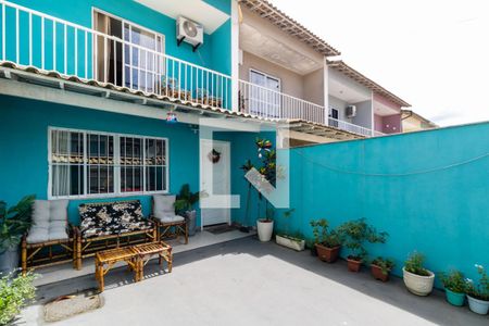 Casa à venda com 129m², 3 quartos e 1 vaga Casa à venda com 129m², 3 quartos e 1 vagaQuintal