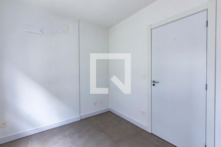 Quarto de apartamento para alugar com 2 quartos, 67m² em Menino Deus, Porto Alegre