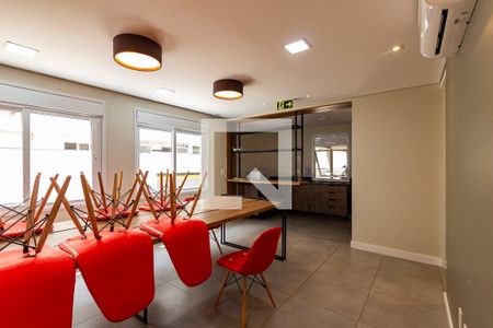 Apartamento para alugar com 67m², 2 quartos e 1 vagaÁrea comum - Salão de festas