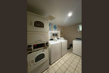 Apartamento à venda com 58m², 1 quarto e 1 vaga Apartamento à venda com 58m², 1 quarto e 1 vagaLavanderia