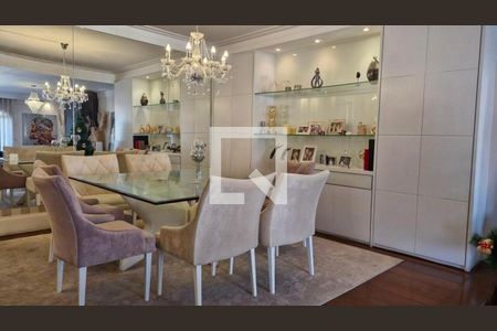 Apartamento à venda com 4 quartos, 211m² em Vila Morumbi, São Paulo