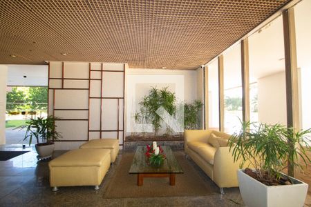 Apartamento à venda com 179m², 3 quartos e 3 vagasPortaria