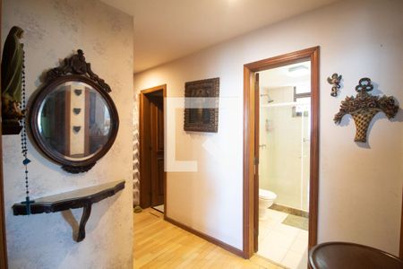 Apartamento à venda com 179m², 3 quartos e 3 vagasCorredor