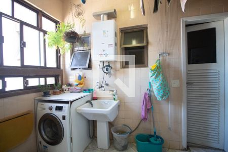 Apartamento à venda com 179m², 3 quartos e 3 vagasÁrea de serviço