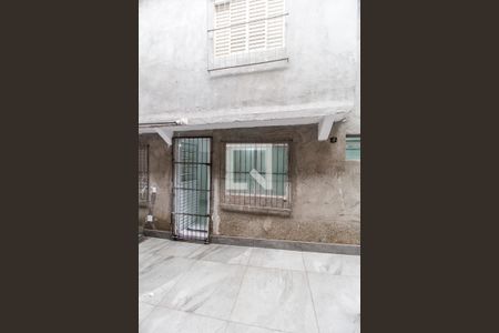 Casa para alugar com 42m², 1 quarto e sem vaga Casa para alugar com 42m², 1 quarto e sem vagaEntrada