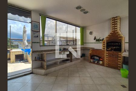 Apartamento à venda com 319m², 4 quartos e 3 vagas Apartamento à venda com 319m², 4 quartos e 3 vagasCozinha 2