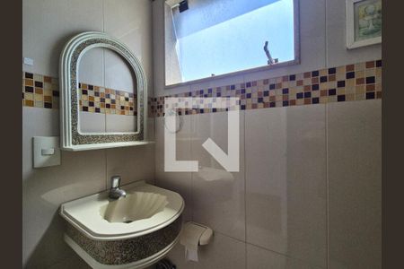 Apartamento à venda com 319m², 4 quartos e 3 vagas Apartamento à venda com 319m², 4 quartos e 3 vagasBanheiro