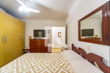 Casa à venda com 100m², 3 quartos e 2 vagas Casa à venda com 100m², 3 quartos e 2 vagasQuarto 3