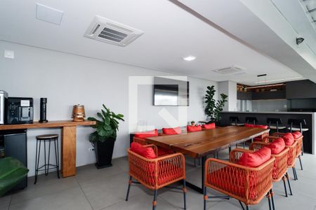 Apartamento à venda com 164m², 2 quartos e 3 vagas Apartamento à venda com 164m², 2 quartos e 3 vagasCobertura