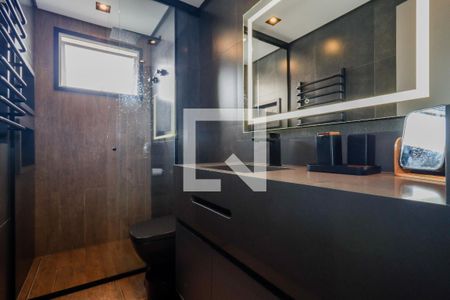 Apartamento à venda com 164m², 2 quartos e 3 vagas Apartamento à venda com 164m², 2 quartos e 3 vagasBanheiro da Suíte 1