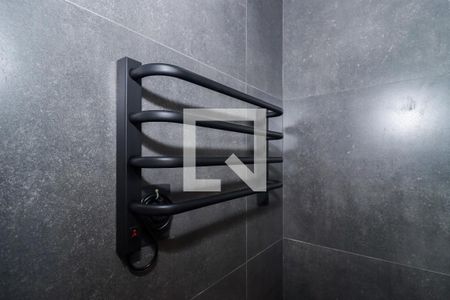 Apartamento à venda com 164m², 2 quartos e 3 vagas Apartamento à venda com 164m², 2 quartos e 3 vagasBanheiro da Suite 2