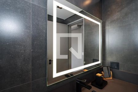 Apartamento à venda com 164m², 2 quartos e 3 vagas Apartamento à venda com 164m², 2 quartos e 3 vagasBanheiro da Suíte 1