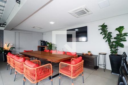 Apartamento à venda com 164m², 2 quartos e 3 vagas Apartamento à venda com 164m², 2 quartos e 3 vagasCobertura