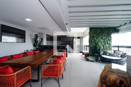 Apartamento à venda com 164m², 2 quartos e 3 vagas Apartamento à venda com 164m², 2 quartos e 3 vagasCobertura