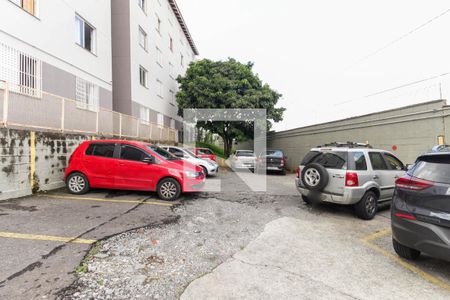 Apartamento à venda com 42m², 2 quartos e 1 vaga Apartamento à venda com 42m², 2 quartos e 1 vagaEstacionamento